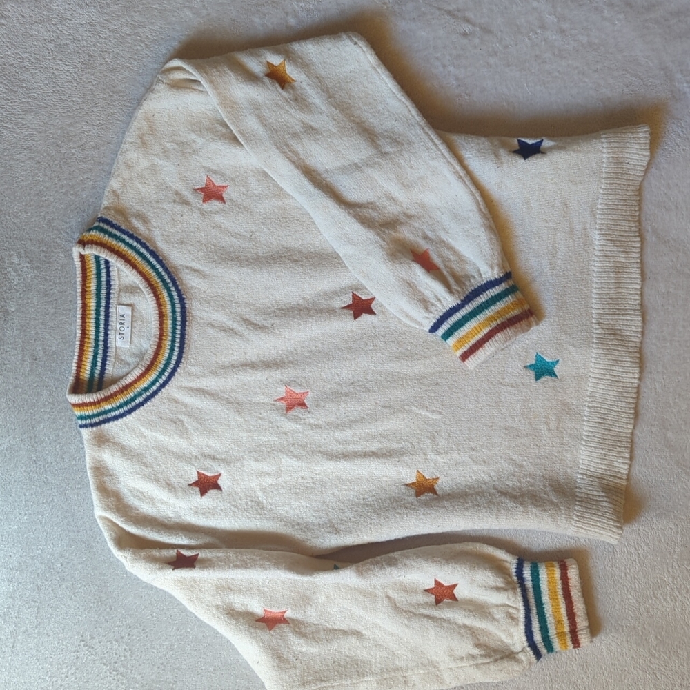 White Cream Stars Stripes Sweater